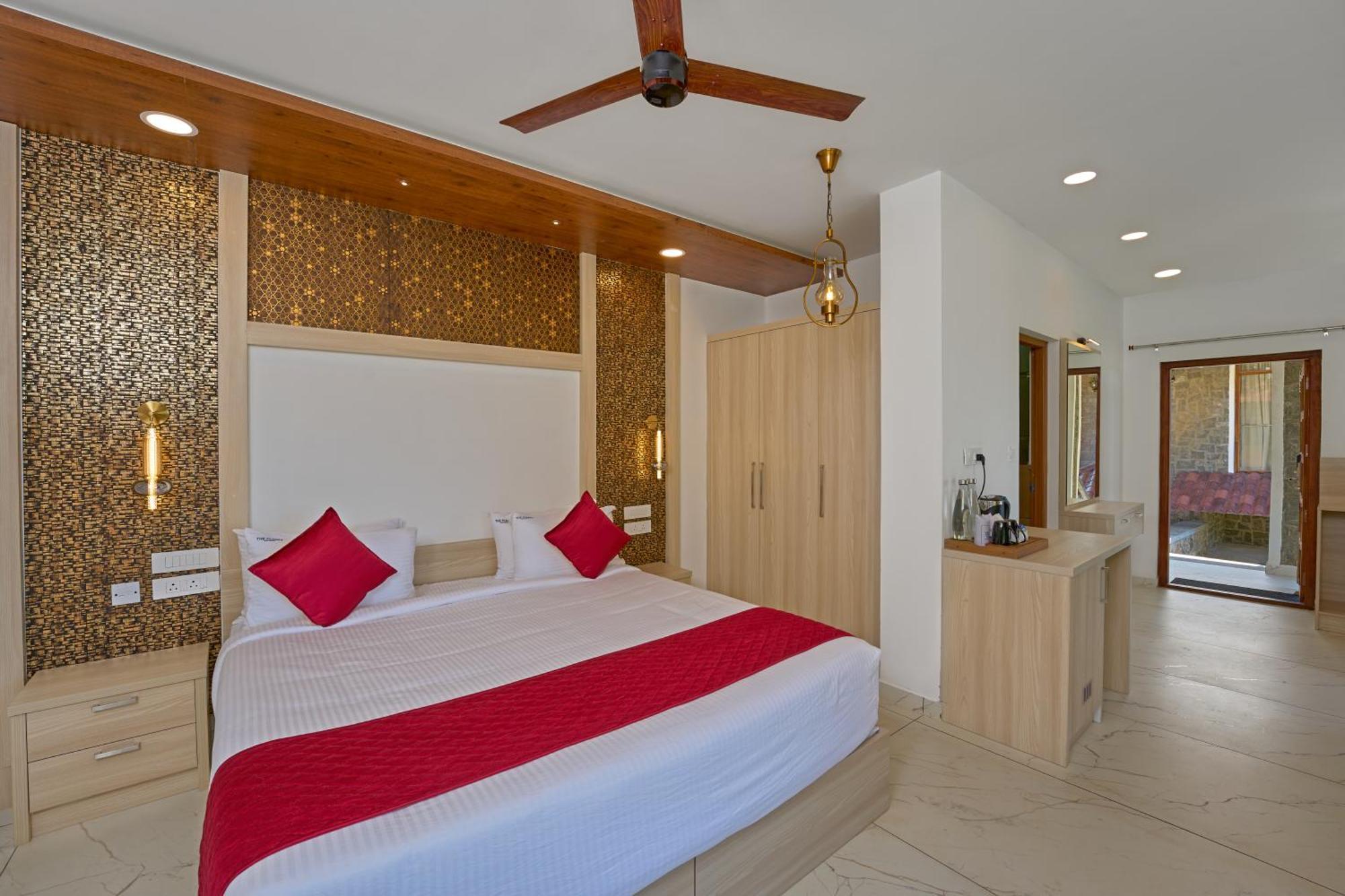 Hotel The Planet Munnar Suryanelli Exterior foto